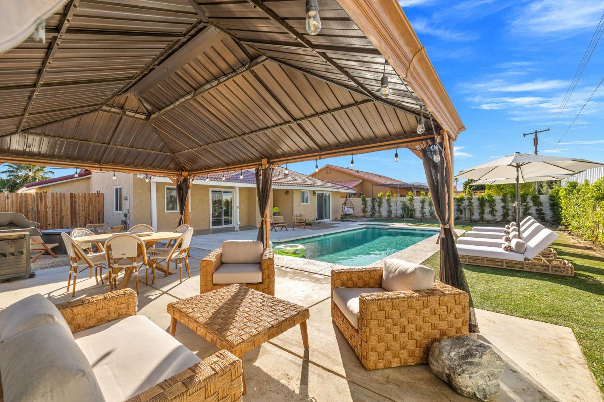 Rather Be Desert Getaway By Rather Be Properties เบอร์มิวดาดูนส์ ภายนอก รูปภาพ